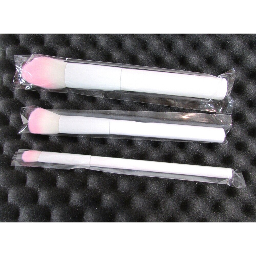 New! Crown Pro Brush 3 PC Set Makeup Brushes $29.99